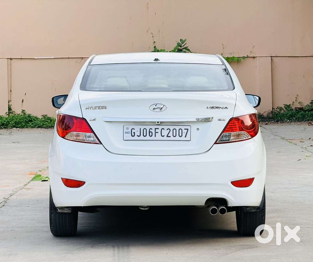 Hyundai Verna 1.6 Sx, 2012, Petrol