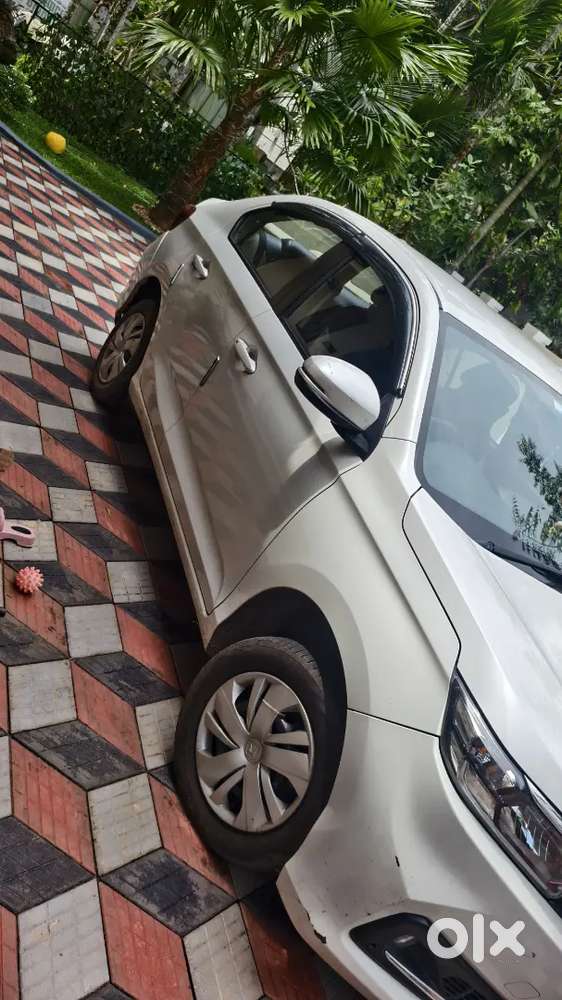 Honda Amaze 2nd 2022 Petrol