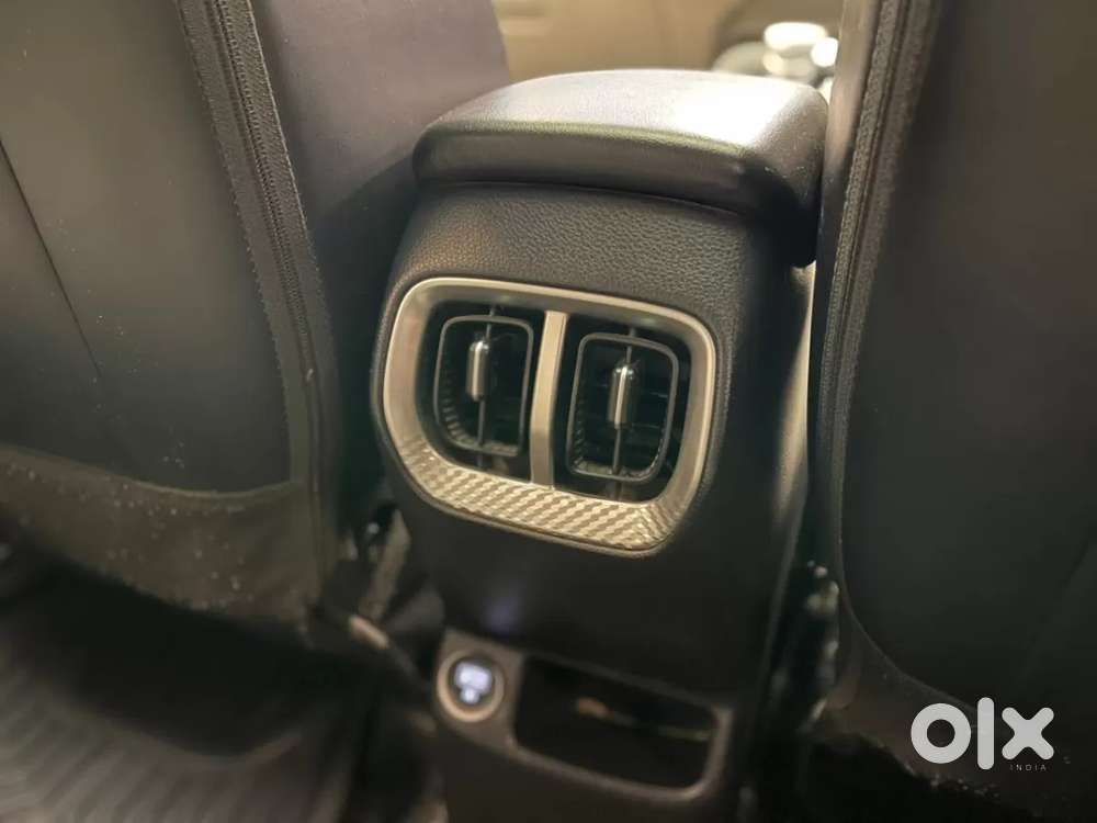 Kia Sonet Htx D, 2023, Petrol
