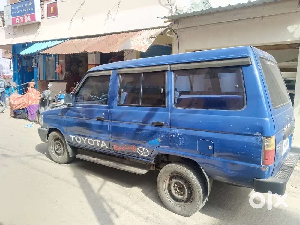 Toyota Qualis 2.4 D 2001