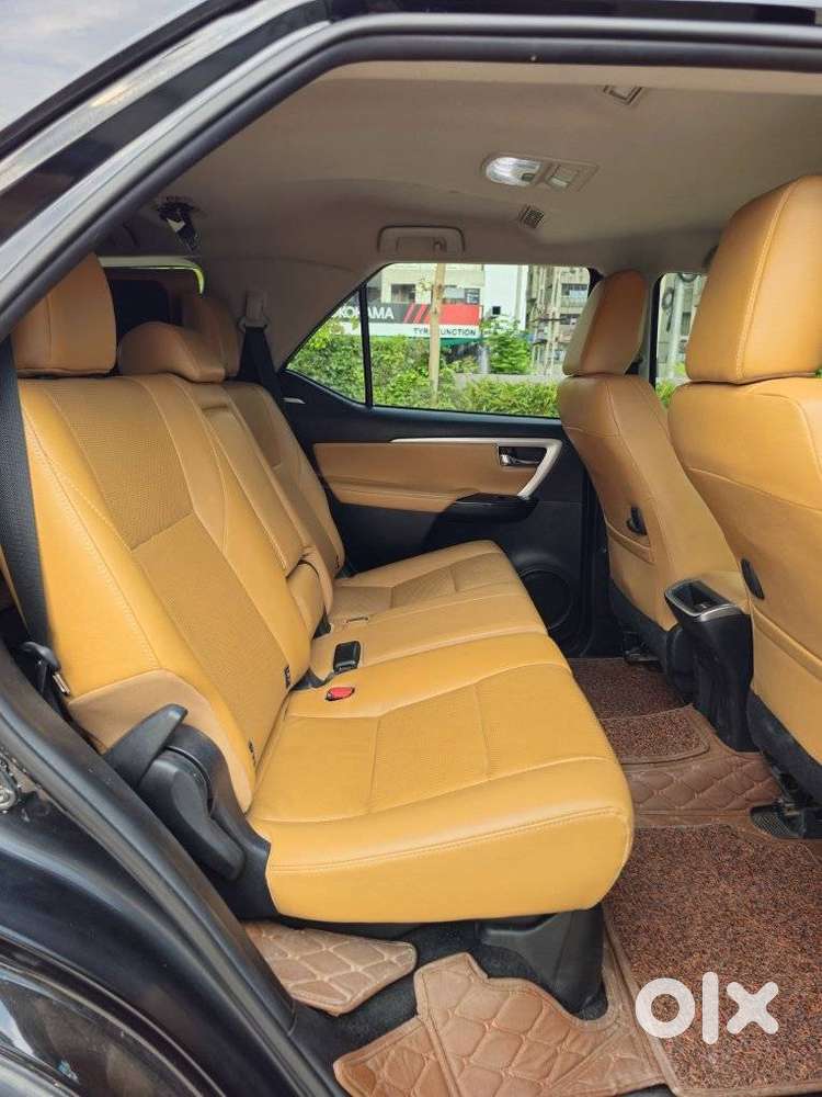Toyota Fortuner 4x2 At 2.8 Diesel, 2023, Diesel