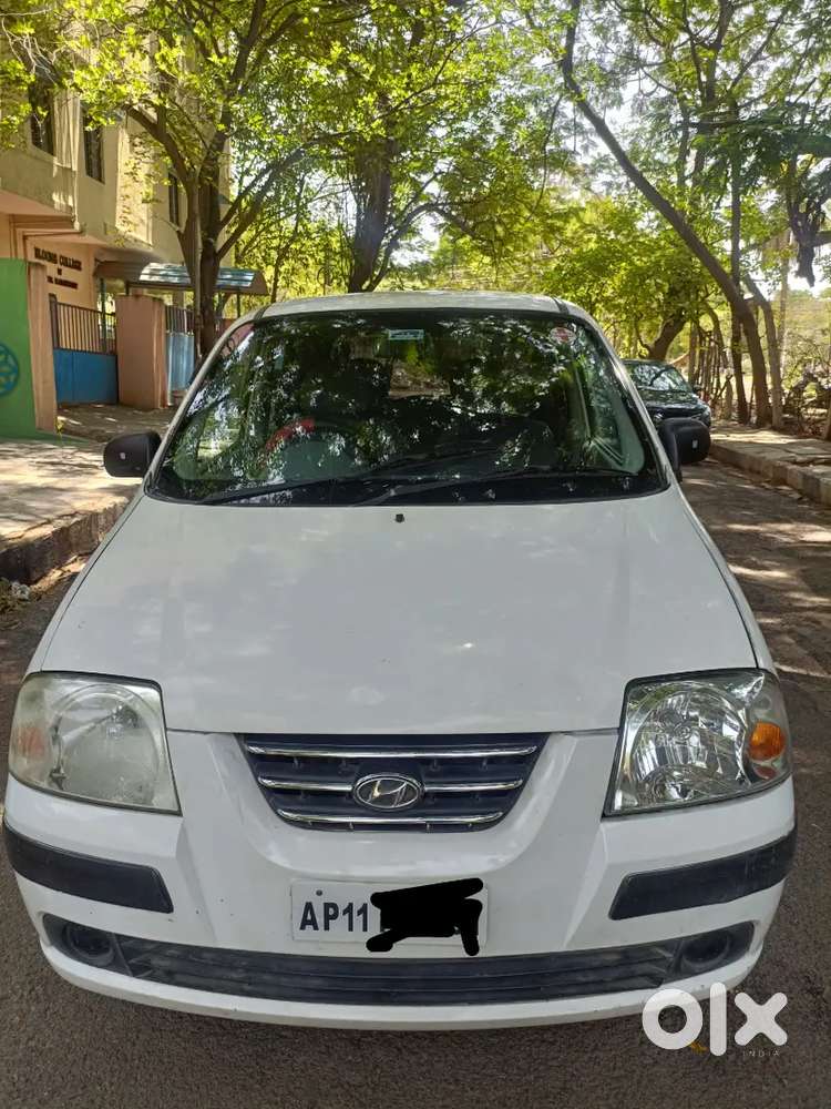 Doctor Using Car Neet Condition Ac Warking