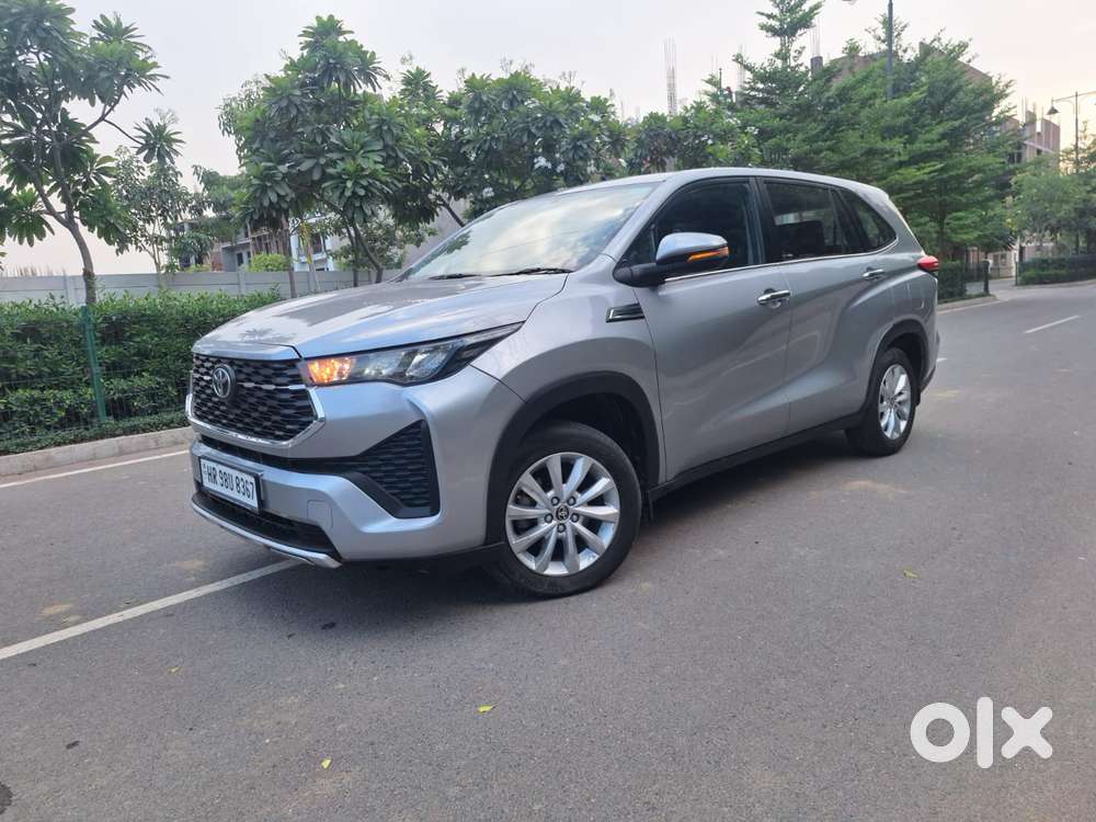 Toyota Innova Hycross 2.0 Gx 7 Str, 2025, Petrol