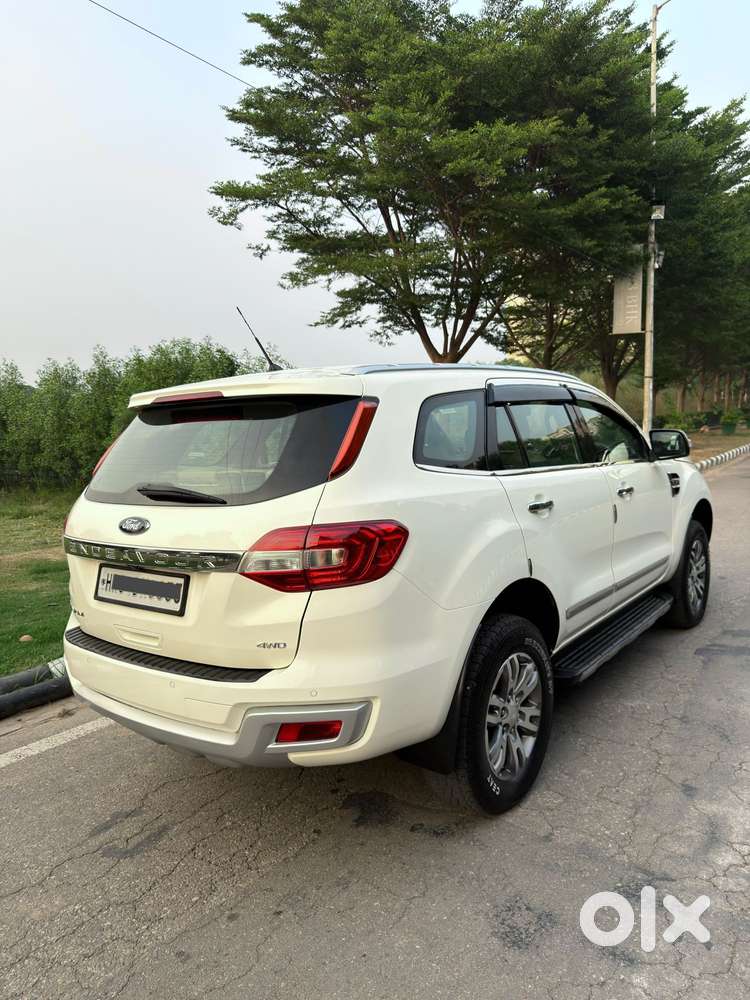 Ford Endeavour 3.2 Titanium At 4x4, 2017, Diesel