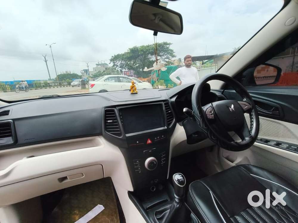 Mahindra Xuv300 W6, 2023, Petrol