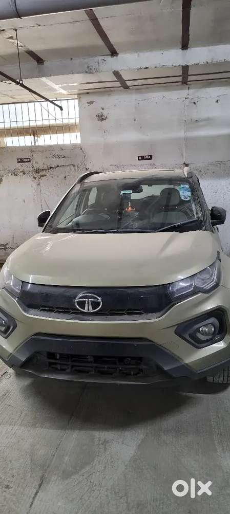 Tata Nexon Xza+ Lux (s) Kaziranga Edition