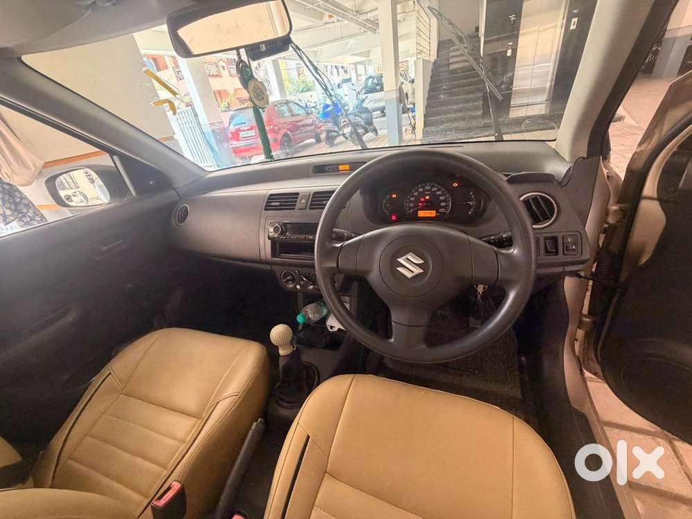 Maruti Suzuki Swift Dzire 2011 Petrol 54800 Km Driven
