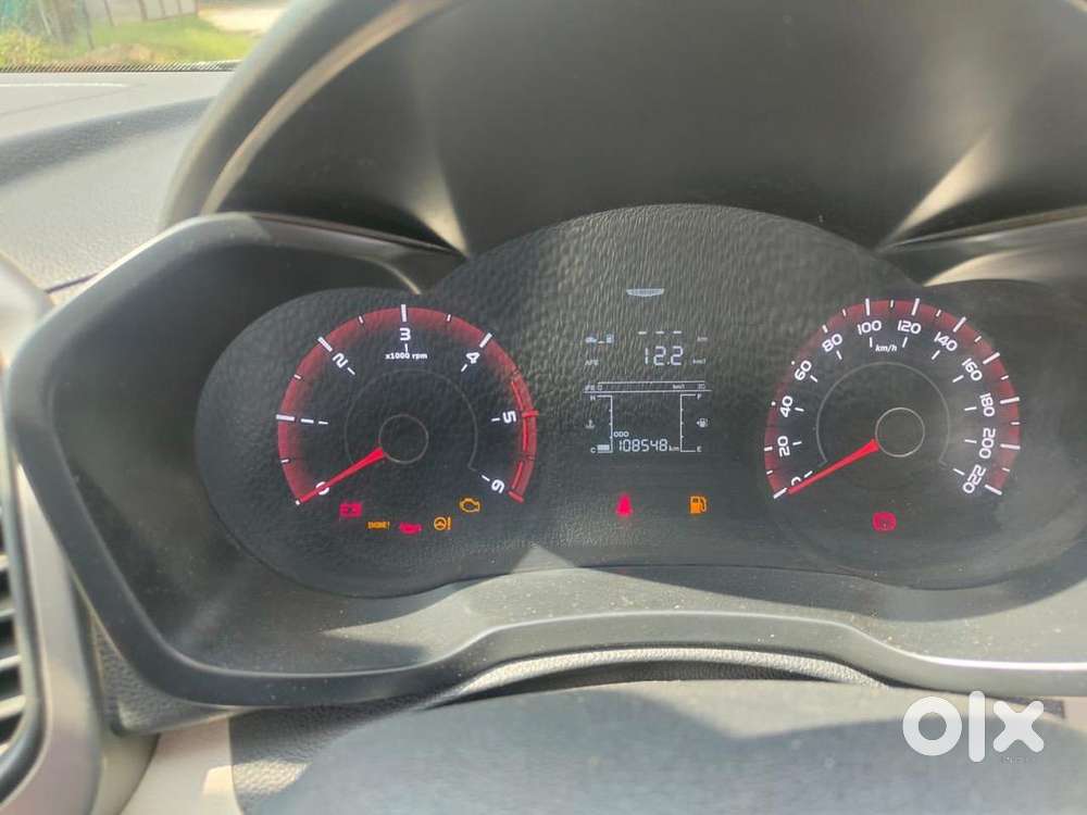 Mahindra Xuv300 2019 Diesel 108000 Km Driven