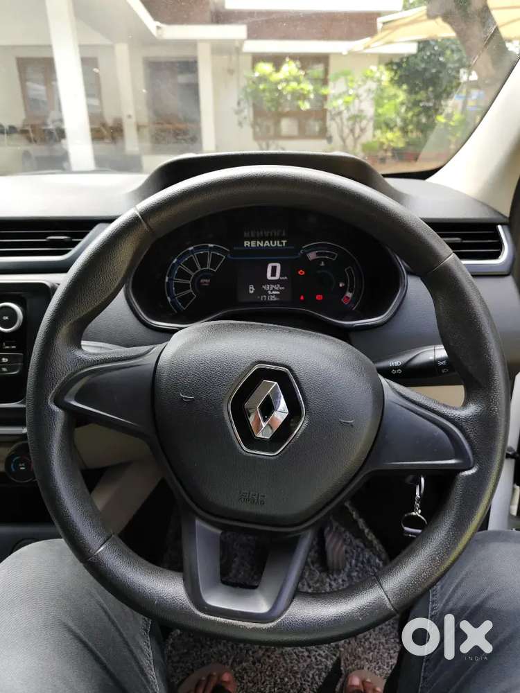 Renault Triber Rxl Petrol 1.0l Ece