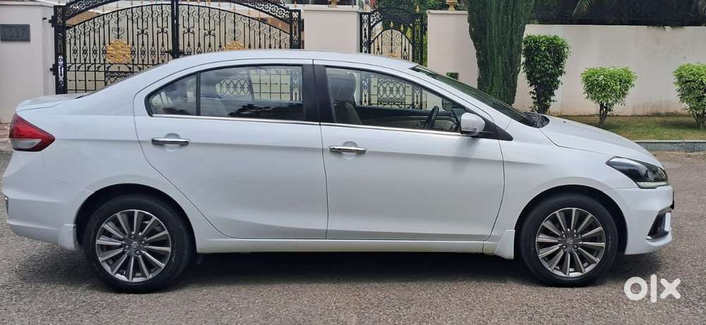 Maruti Suzuki Ciaz 1.5 Alpha Shvs Mt, 2020, Petrol