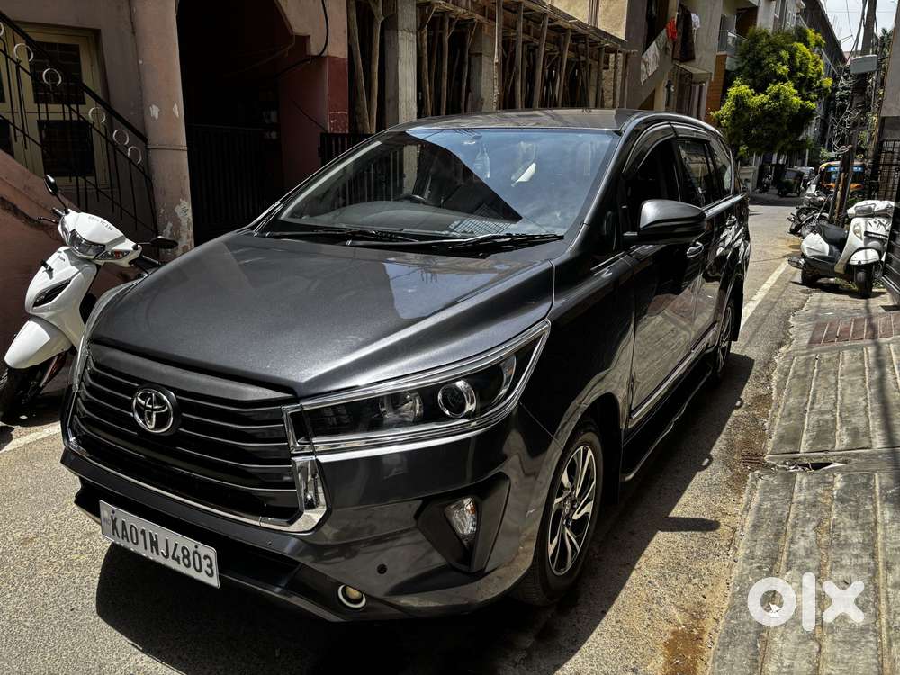 Toyota Innova Crysta [2020-ongoing] 2.4 Vx 8 Str, 2018, Diesel