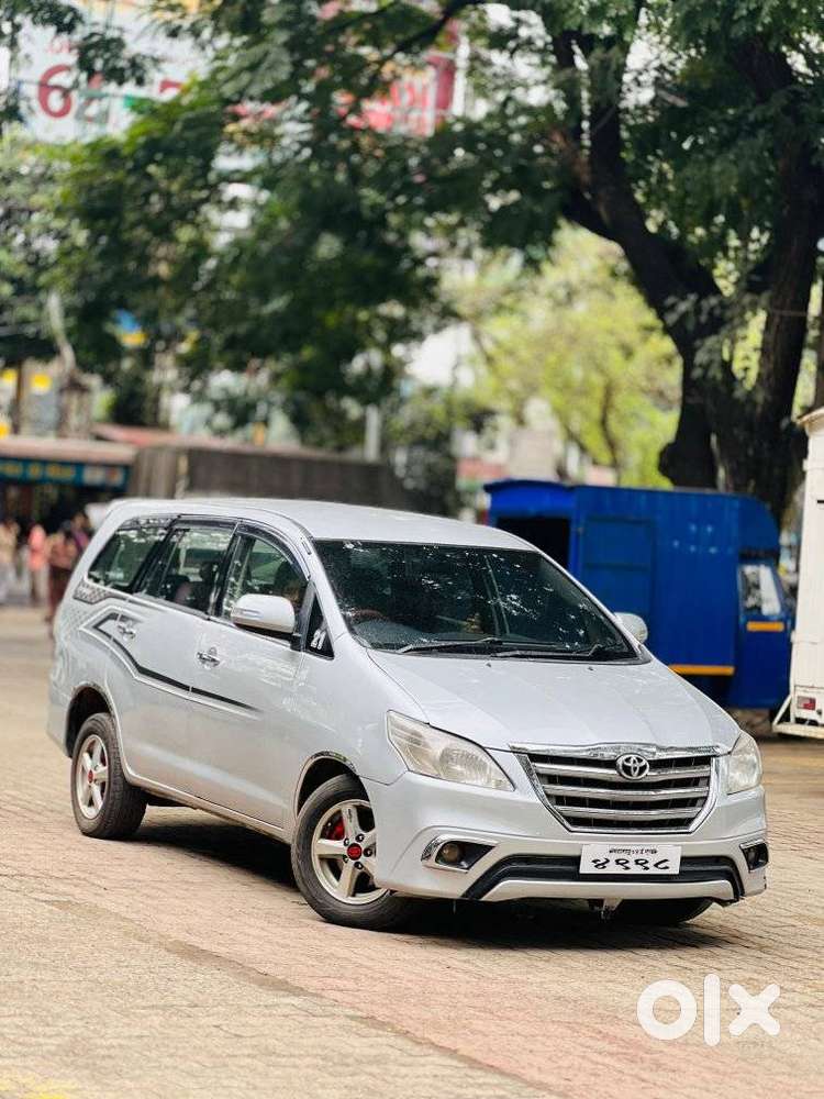 Toyota Innova 2.5 G (diesel) 8 Seater, 2010, Diesel
