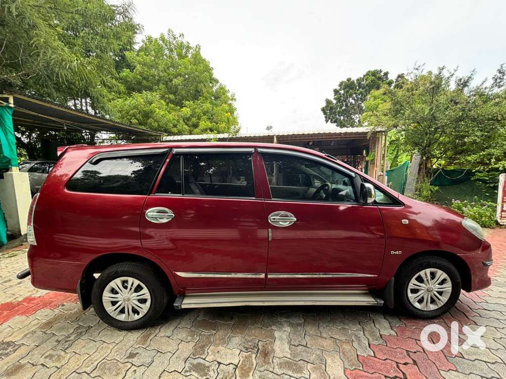 Toyota Innova 2.5 Manual 2011