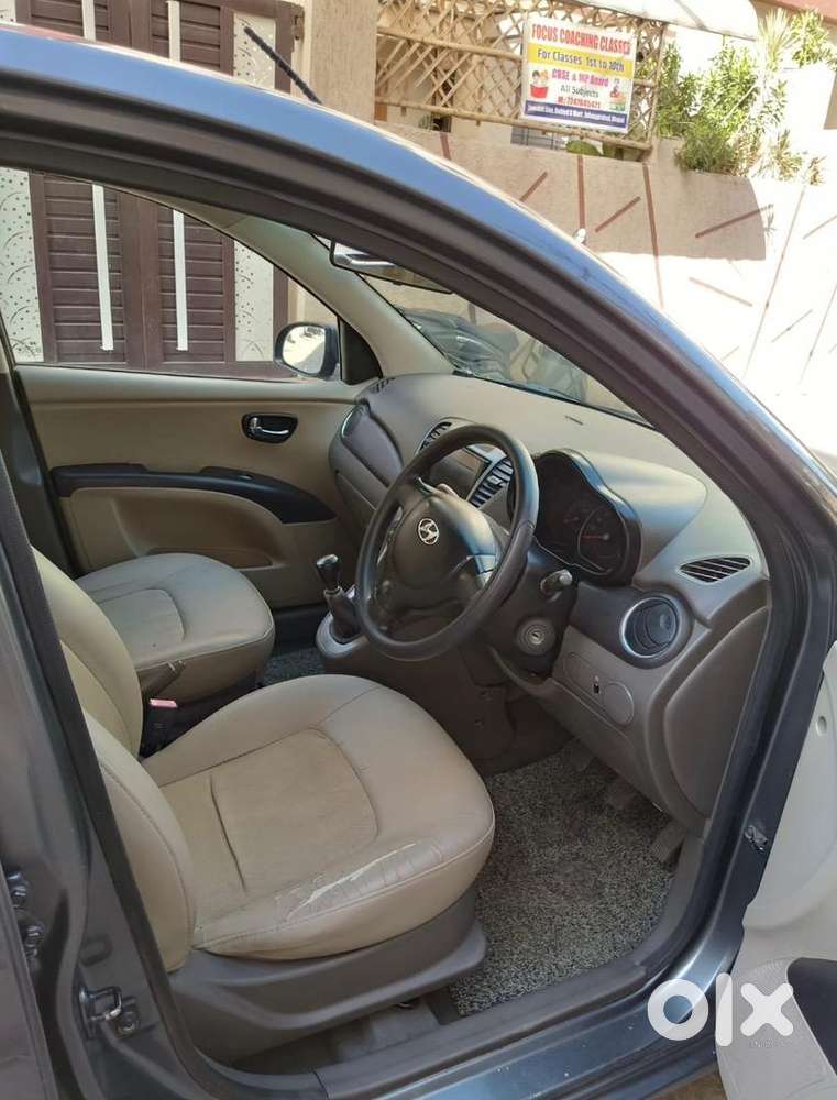 Hyundai I10 2011 Petrol Well Maintained