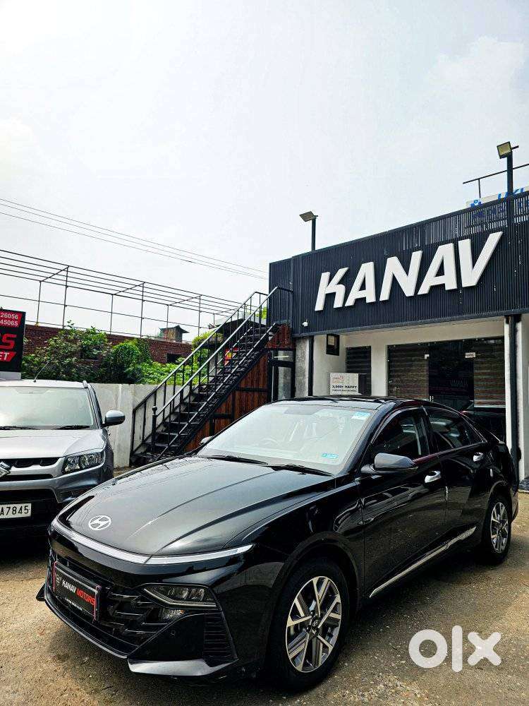 Hyundai Verna 1.5 Sx Vtvt, 2024, Petrol