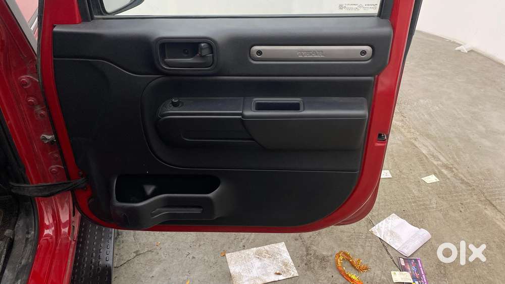 Mahindra Thar Lx P At 4wd 4s Ht, 2022, Petrol