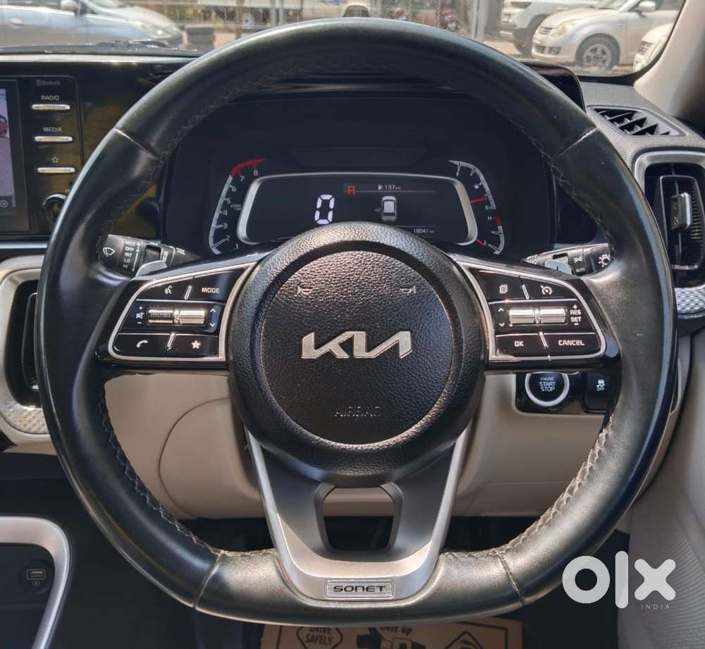 Kia Sonet Htx D, 2023, Petrol