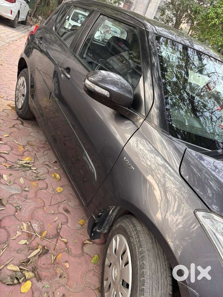 Maruti Suzuki Swift Petrol 77000 Km Driven