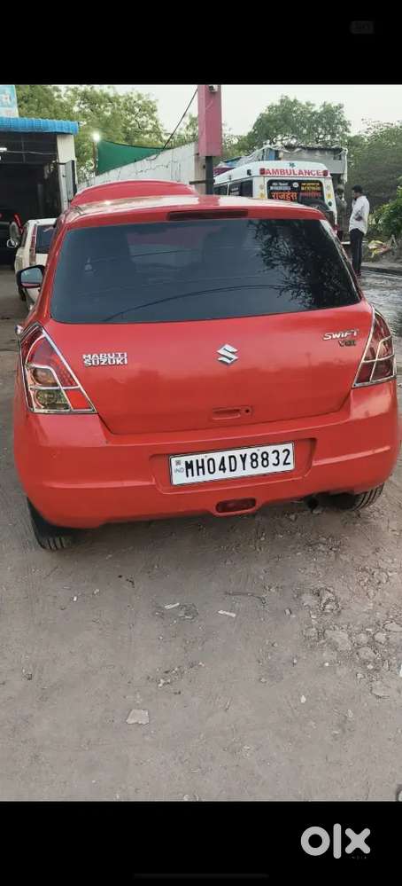 4 New Tyre  Pawor Window Ac Chalu Child