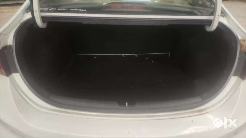 Hyundai Verna Fluidic 1.6 Vtvt Sx, 2019, Petrol