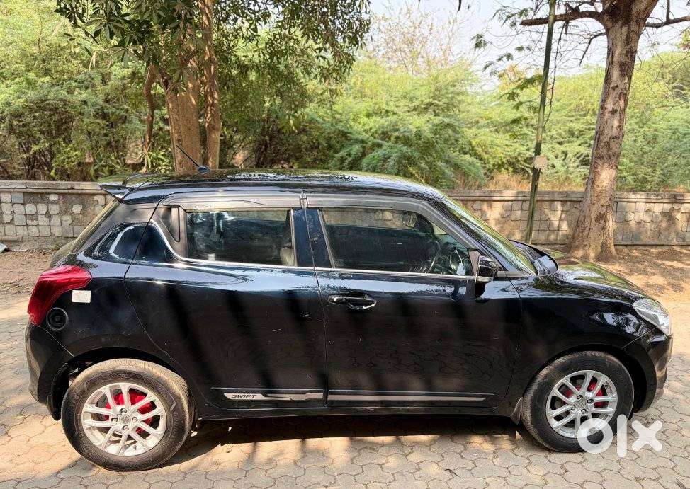 Maruti Suzuki Swift 2021-2024 Zxi Cng, 2023, Cng & Hybrids