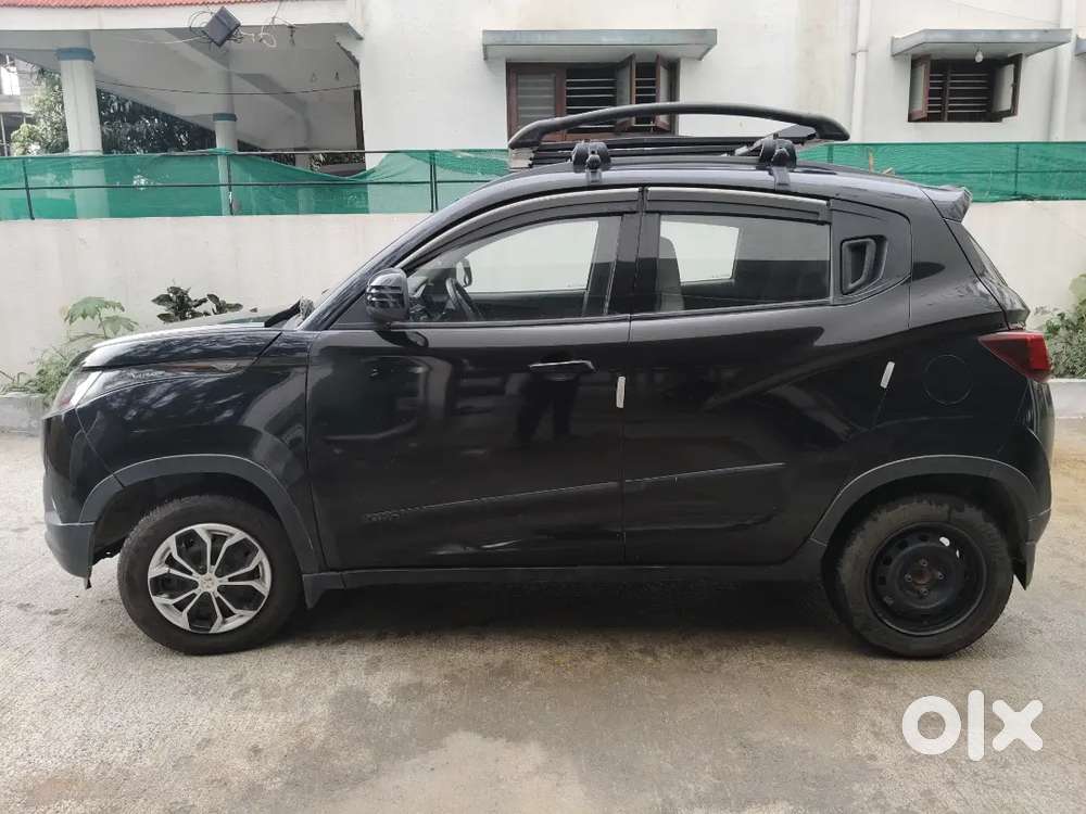 Mahindra Kuv 100 2016 Petrol 70000 Km Driven