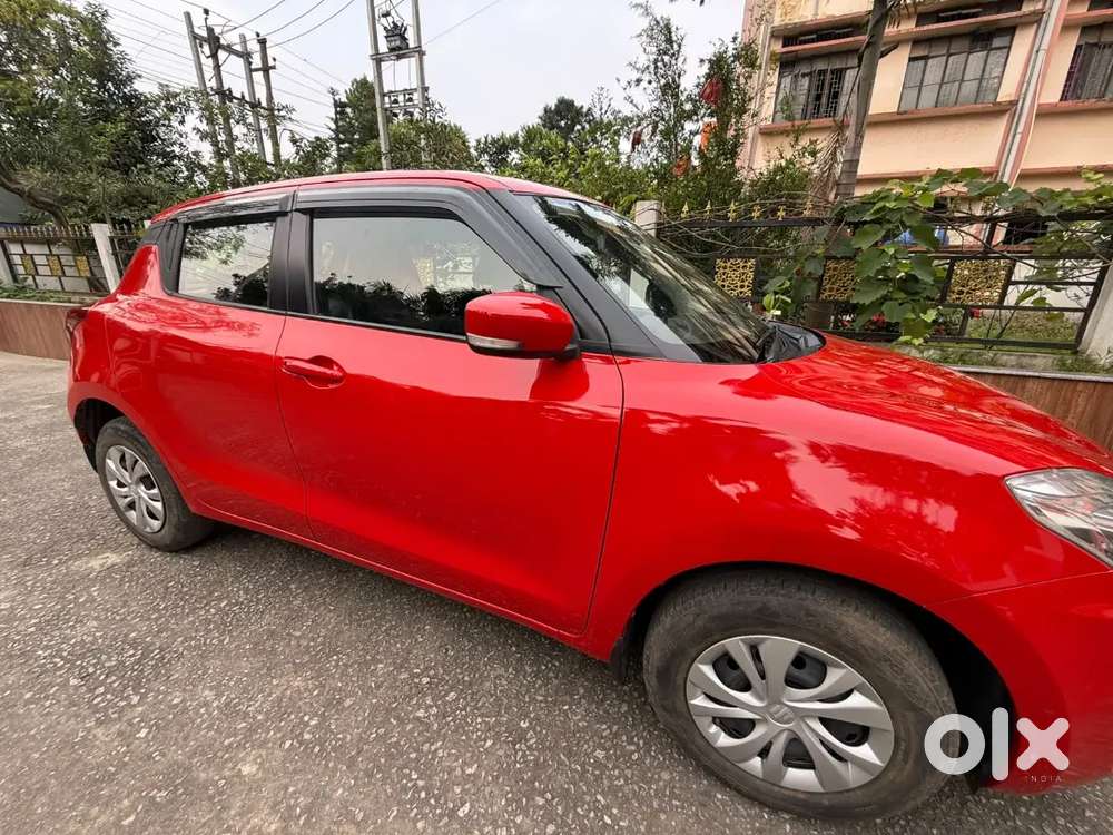 Well Maintained Maruti Suzuki Swift 2022 Vxi Petrol 51000 Km Driven