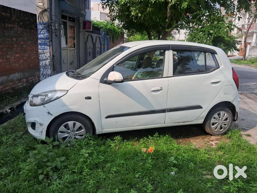 Hyundai I10 2011 Model 80000 Km Driven