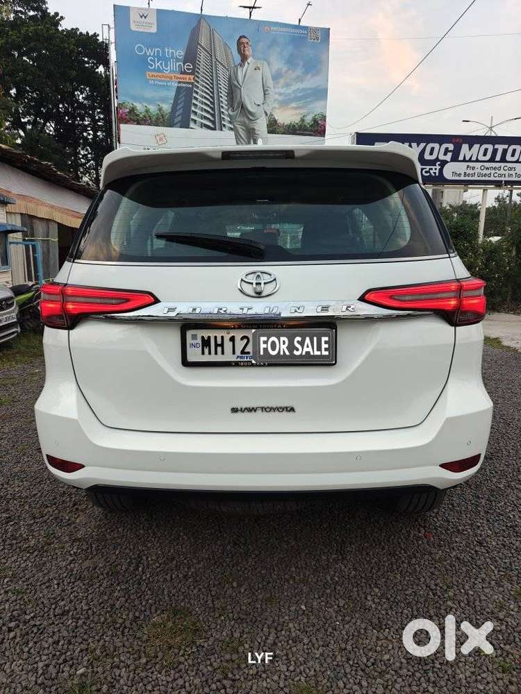 Toyota Fortuner [2021-ongoing] 2.7 2wd Petrol At, 2022, Petrol