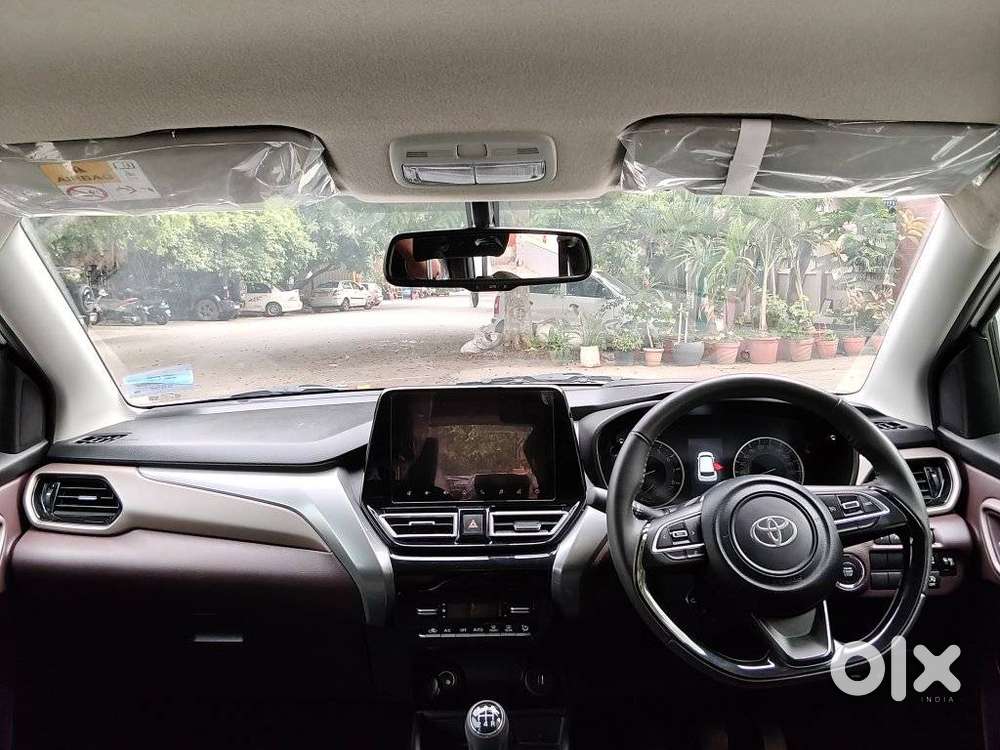 Toyota Urban Cruiser Taisor V 1.0 Petrol Mt, 2025, Petrol