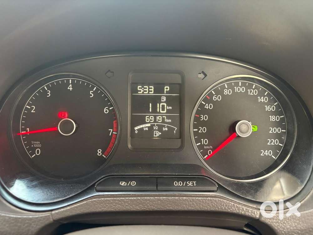 Volkswagen Vento 1.2 Tsi Highline At, 2018, Petrol