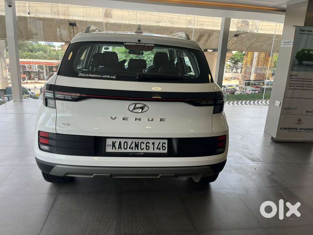 Hyundai Venue Sx Dual Tone Diesel, 2023, Diesel