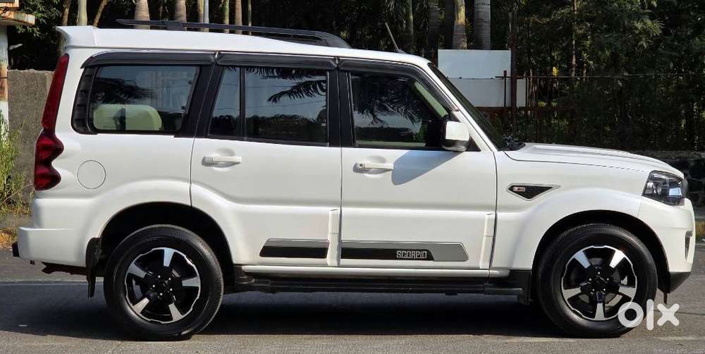 Mahindra Scorpio S11 Mt 7s, 2024, Diesel