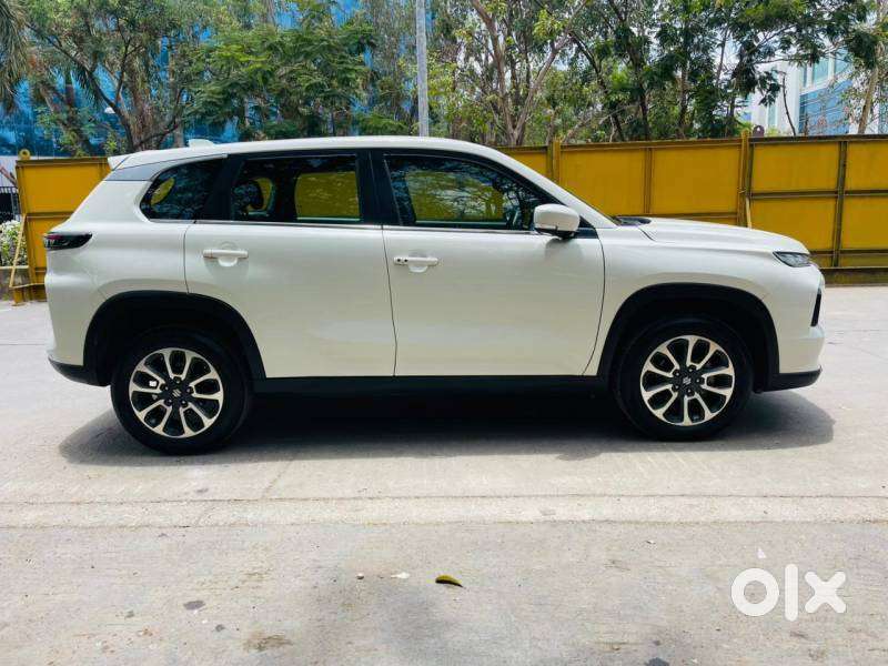 Maruti Suzuki Grand Vitara 1.5 Delta Smart Hybrid At, 2024, Petrol