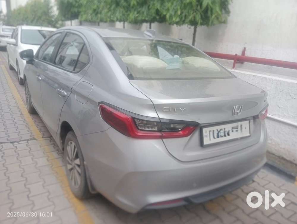 Honda City Petrol Mt 2023
