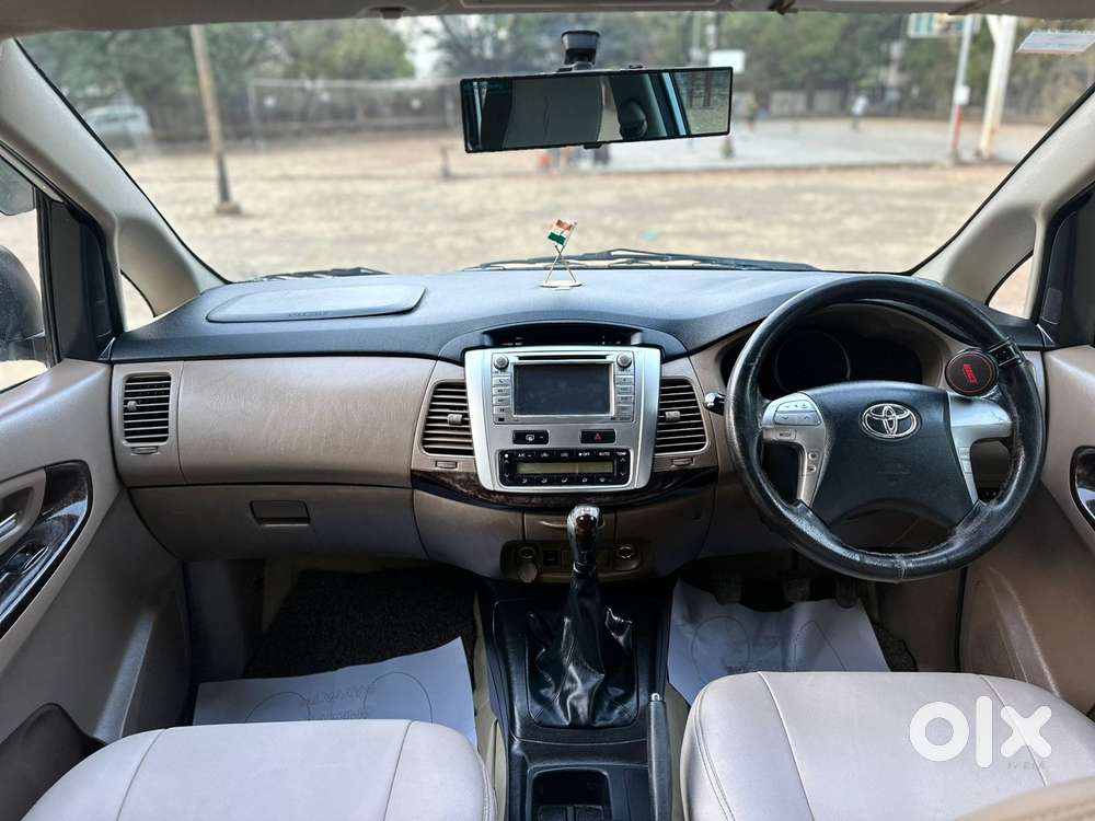 Toyota Innova 2.5 Z Diesel 7 Seater, 2015, Diesel