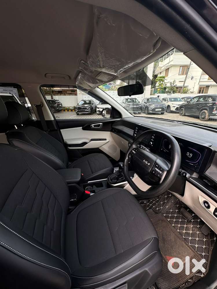Kia Carens Clavis Htk Plus Dct, 2025, Petrol