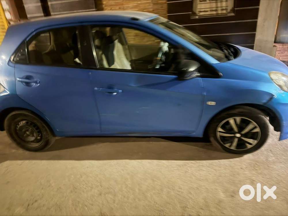 Honda Brio 2012 Petrol Well Maintained