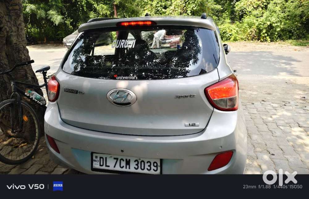 Hyundai Grand I10 Sportz, 2016, Petrol