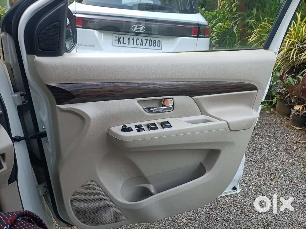 Maruti Suzuki Ertiga 2019zxi Well Maintained,new Tyres