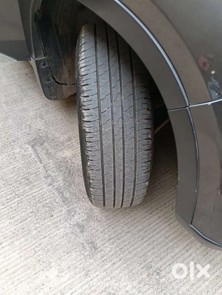 Maruti Suzuki Brezza 2018- Dealer Service Maintained & Low Km Running