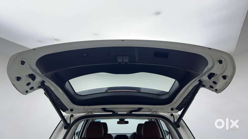 Mg Hector Plus 1.5 Hybrid Sharp Turbo 6 Str, 2022, Cng & Hybrids