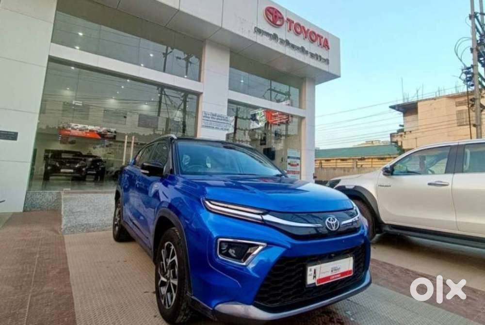 Toyota Urban Cruiser Hyryder 1.5 V Hybrid, 2023, Petrol