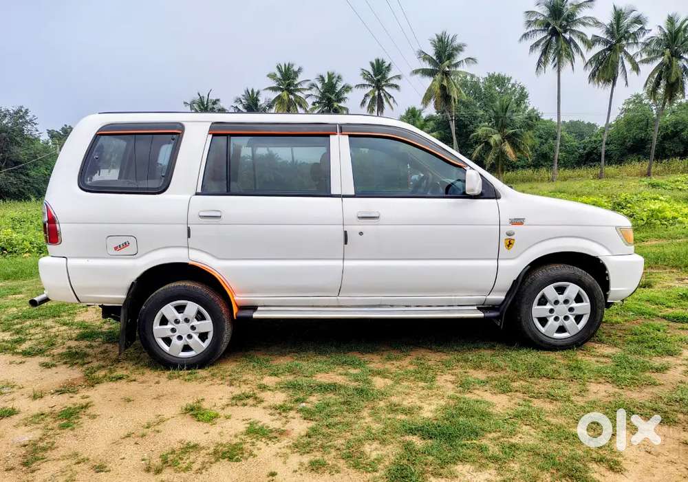Chevrolet Tavera 2014 Diesel 128000 Km Driven