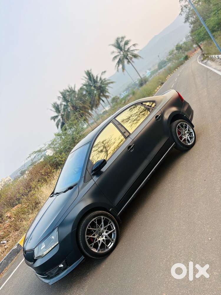 Skoda Rapid 1.0 Tsi Automatic, 2022, Petrol