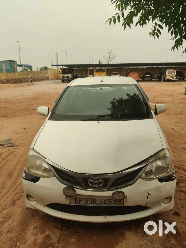 Toyota Etios 2012