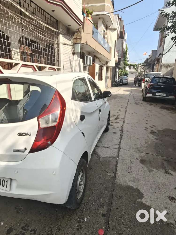 Hyundai Eon 2014 3rd Owner