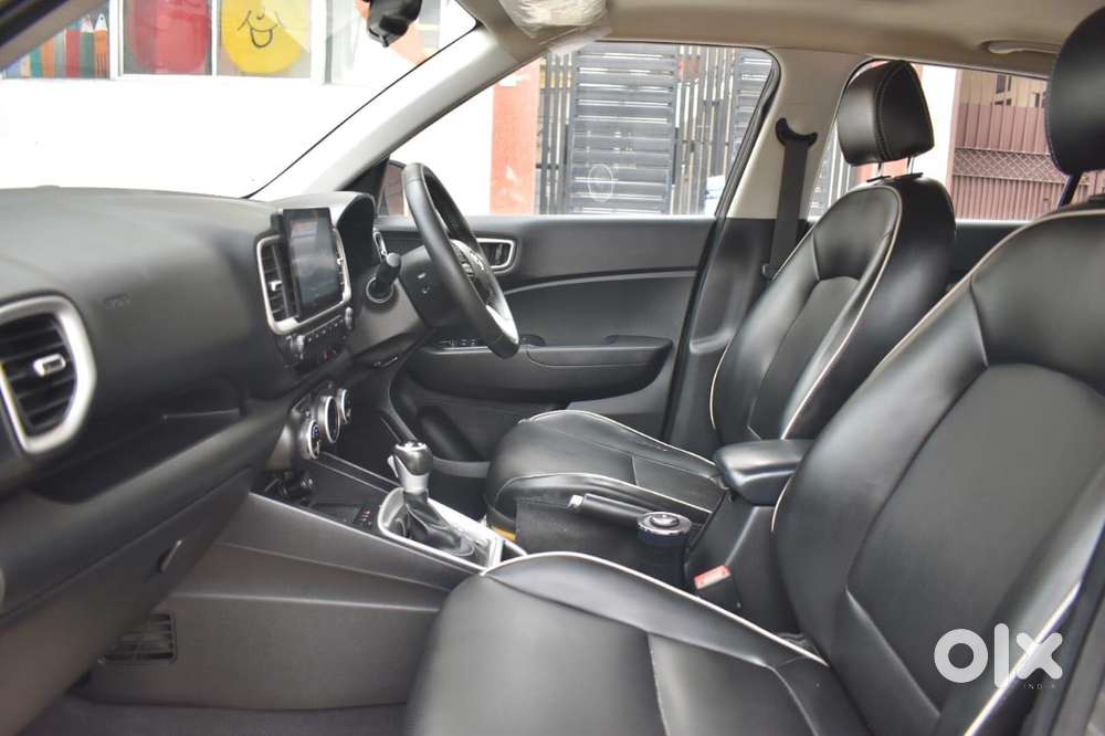 Hyundai Venue 1.0 Sx Turbo Imt Dual Tone Sport, 2019, Petrol
