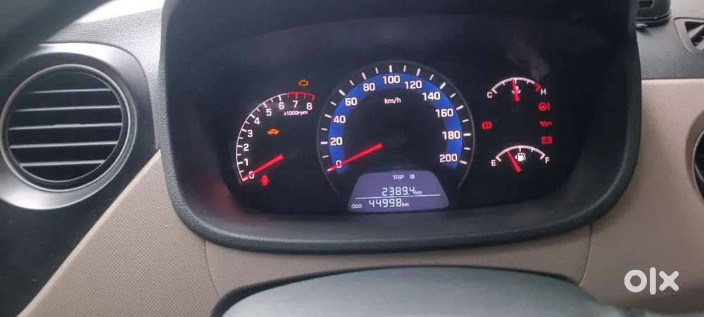 Hyundai Xcent 2014 Petrol 48000 Km Driven.