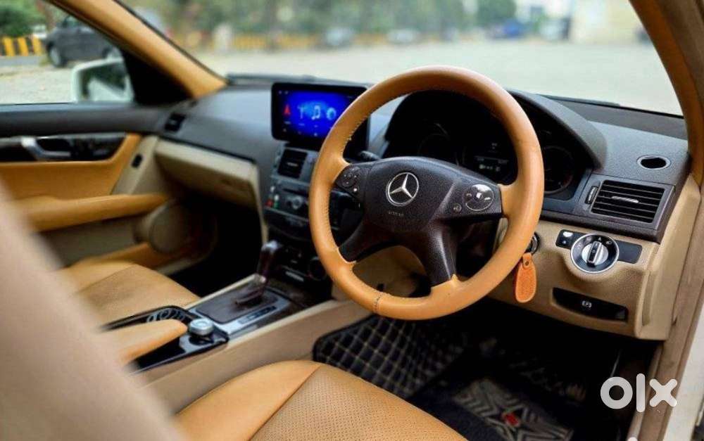 Mercedes-benz C Class 2011 Petrol Good Condition